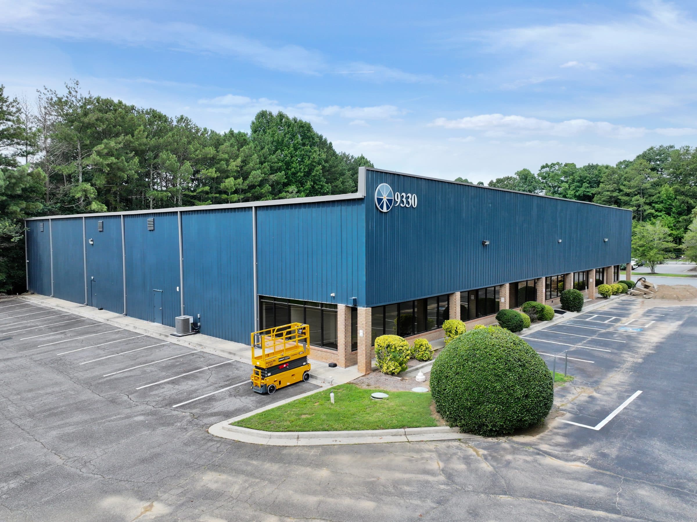 9330 Industrial Trace